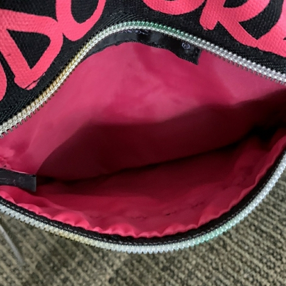 Robin Ruth Orlando - Picture 5 of 6